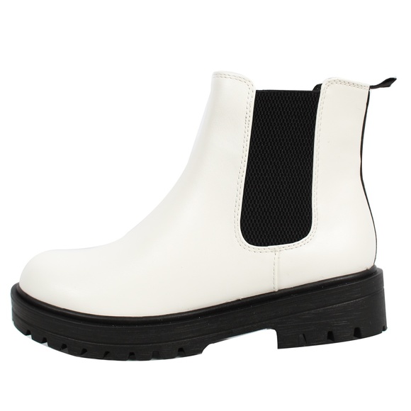 Shoes - SIZE 5 White Round Toe Chelsea High Top Platform Ankle Bo